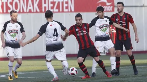 Partido de liga del equipo ribero en la Segunda división B. @cdtudelano.