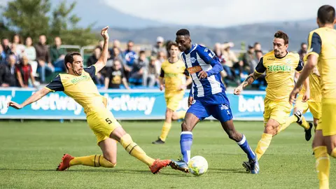 Partido entre el Deportivo Alavés B y el CD Izarra en Ibaia. @Alaves.