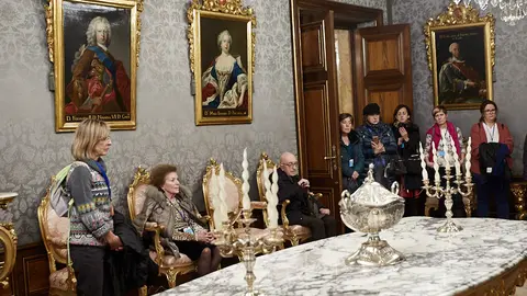 Visita guiada al Palacio de Navarra en el marco de los actos programados con motivo del Día de Navarra 2019. IÑIGO ALZUGARAY