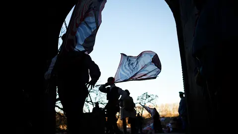 La llegada de los Reyes Magos a Pamplona a través de La Magdalena y el Portal de Francia. PABLO LASAOSA
