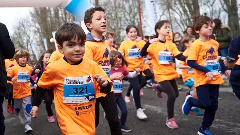 Carrera de los Valientes contra el cáncer en la Universidad de Navarra. MIGUEL OSÉS