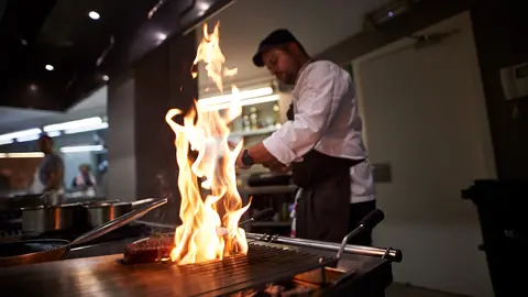 La sociedad Gazteluleku informa del fallo de la 20ª edición del 'Toro más jugoso de San Fermín'. MIGUEL OSÉS