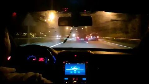 Carrera ilegal de coches en Pamplona