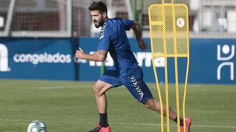Raúl Navas entrenándose en Tajonar. CA Osasuna.
