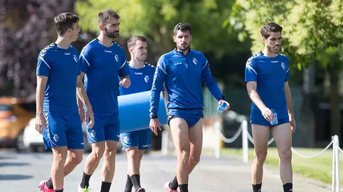 Jugadores rojillos en las instalaciones deportivas de Tajonar. CA Osasuna.