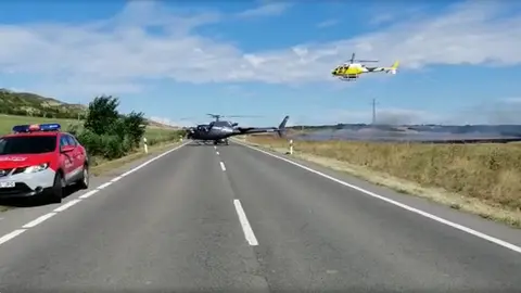 Un incendio obliga a cortar la NA-132 POLICÍA FORAL