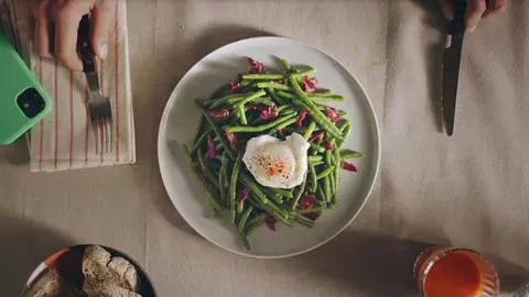 Campaña que enseña a comer bien elaborada por Verleal, el nuevo patrocinador de Osasuna CEDIDA