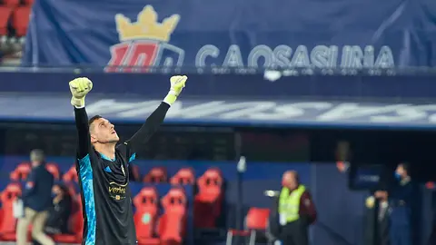 Partido del centenario jugado en el estadio de El Sadar de Pamplona entre Osasuna y Athletic de Bilbao correspondiente a la jornada número 7. MIGUEL OSÉS