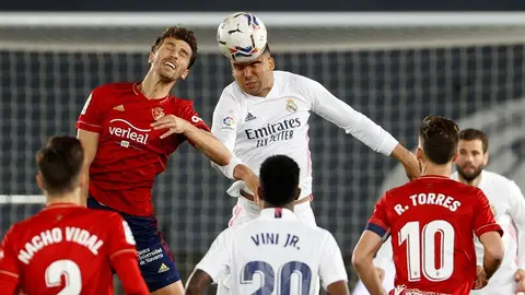 Encuentro entre Real Madrid y Osasuna correspondiente a la jornada 34 de primera división disputado hoy sábado en el estadio Alfredo Di Stéfano, en Madrid. EFE/Chema Moya.