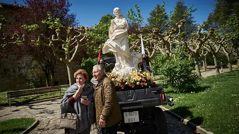 La Vírgen de Éfeso visita el Monasterio de Leyre durante su ruta por Navarra para terminar en Santiago de Compostela. PABLO LASAOSA