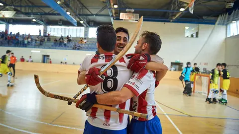 El Rochapea hockey se enfrenta al Rivas Las Lagunas en Pamplona por el ascenso a OK Liga Plata. PABLO LASAOSA