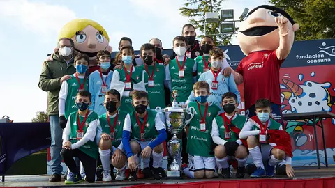 Entrega de premios de la edición XXXIX del Torneo Interescolar de la Fundación Osasuna en las instalaciones de Tajonar. IÑIGO ALZUGARAY