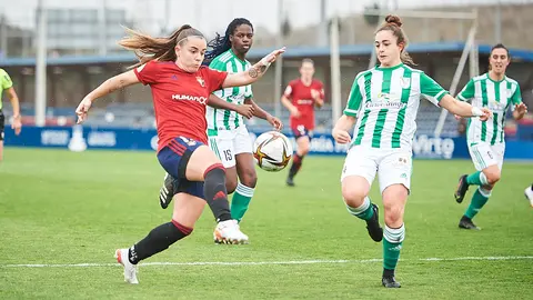 Osasuna Femenino se enfreta al CD Pradejón en las instalaciones de Tajonar. PABLO LASAOSA