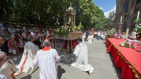 Procesión del Corpus Christi por las calles de Pamplona, tras dos años suspendida por la pandemia. IÑIGO ALZUGARAY