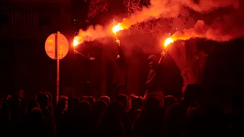 Una manifestación feminista recorre las calles de Pamplona al grito de 'Gora Borroka Feminista'. IRANZU LARRASOAÑA
