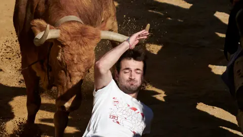 Séptimo encierro del Pilón de las fiestas de Falces 2022 con reses de la ganadería de Manolo Merino. IRANZU LARRASOAÑA