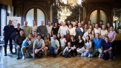 Homenaje a la churrería La Mañueta con motivo de su 150 aniversario. PABLO LASAOSA