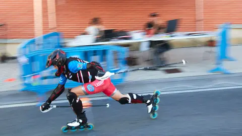 III Trofeo ciudad de Pamplona y Campeonato de España Combinada de patinaje Alpino en línea en la avenida Juan Pablo II de Pamplona. IÑIGO ALZUGARAY