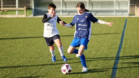 Teresianas se enfrenta a Santísimo Sacramento durante el torneo interescolar 2022. PABLO LASAOSA