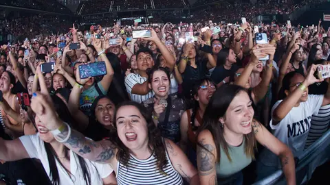 Concierto de la banda colombiana Morat dentro de su Si Ayer Fuera Hoy Morat World Tour en el Pabellón Navarra Arena de Pamplona. IÑIGO ALZUGARAY
