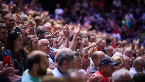 Joseba Ezkurdia y Jon Mariezkurrena se enfrentan a Altuna y Ander Imaz durante la final del Masters Caixabank 2023 de pelota. PABLO LASAOSA