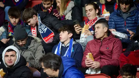 La grada del estadio de El Sadar durante el partido de La Liga EA Sports entre CA Osasuna y Real Sociedad disputado en Pamplona. IÑIGO ALZUGARAY