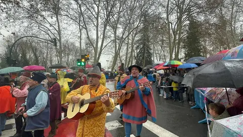 La cabalgata de Reyes Magos de Pamplona de 2024 en la entrada de sus majestades a la ciudad por el Portal de Francia. NAVARRA.COM