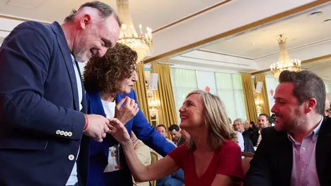 Cierre del XIII Congreso de Unión del Pueblo Navarro, en el que Cristina Ibarrola ha resultado elegida nueva presidenta del partido regionalista en sustitución de Javier Esparza. Alejandro Toquero ha sido elegido como vicepresidente y Cristina Sota como secretaria general. IÑIGO ALZUGARAY