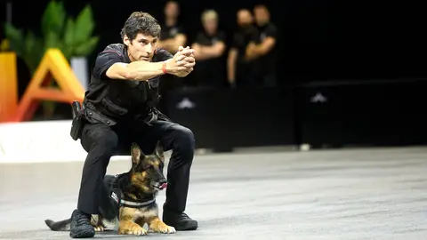 Jornada de puertas abiertas de la Policía Foral en el Navarra Arena de Pamplona. IÑIGO ALZUGARAY