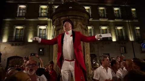 La Cofrad&iacute;a de San Saturnino despide San Ferm&iacute;n 2024 con el Pobre de M&iacute; del Guti. PABLO LASAOSA