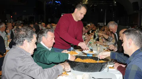 Comida de hermandad organizada por la Sociedad Previsión de Caparroso con motivo de la celebración de San Andrés. AMAYA LUQUI