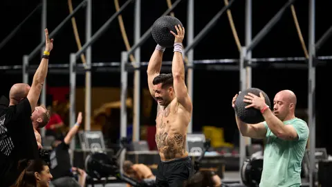 900 atletas de 23 nacionalidades participan en una competición de Cross Training en el Navarra Arena. PABLO LASAOSA