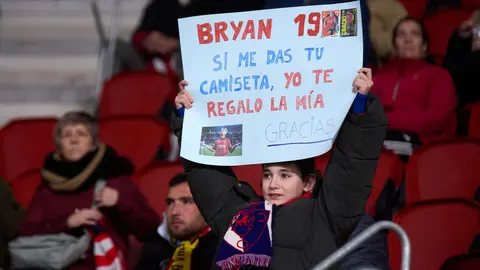 La grada del estadio de El Sadar durante el partido de La Liga EA Sports entre CA Osasuna y Valencia CF disputado en Pamplona. IÑIGO ALZUGARAY