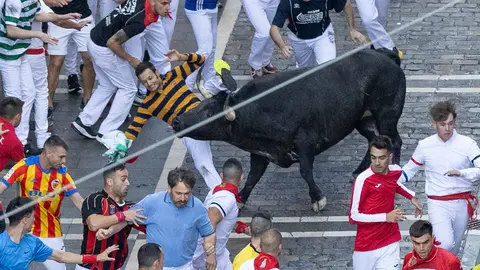 Segundo encierro de San Fermín 2015 con toros de Cebada Gago en Telefonica. Maite H. Mateo.-40