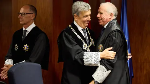 Acto de toma de posesión del magistrado Julián Huarte Lázaro como nuevo presidente del Tribunal Superior de Justicia de Navarra. IÑIGO ALZUGARAY