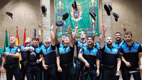 Acto de nombramiento de nuevos y nuevas agentes de la Polic&iacute;a Municipal de Pamplona. I&Ntilde;IGO ALZUGARAY