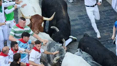 Segundo encierro de San Ferm&iacute;n 2026 con toros de Cebada Gago en Telef&oacute;nica. PABLO LASAOSA