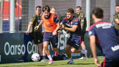 Osasuna se ejercita en las instalaciones de Tajonar durante la pretemporada 2026. PABLO LASAOSA