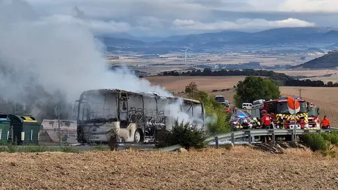 Incendio de autob&uacute;s. CONCEJO DE ZARIQUIEGUI