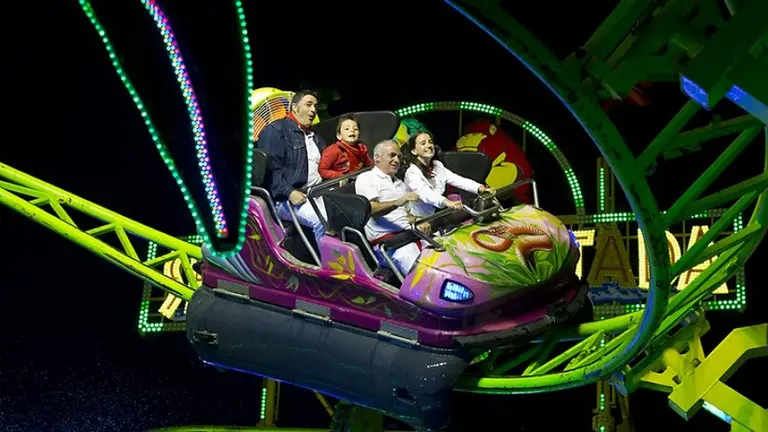 Barracas de sanfermines en Pamplona. Actividades, niños, San Fermín. JESÚS GARZARÓN 2 (1)
