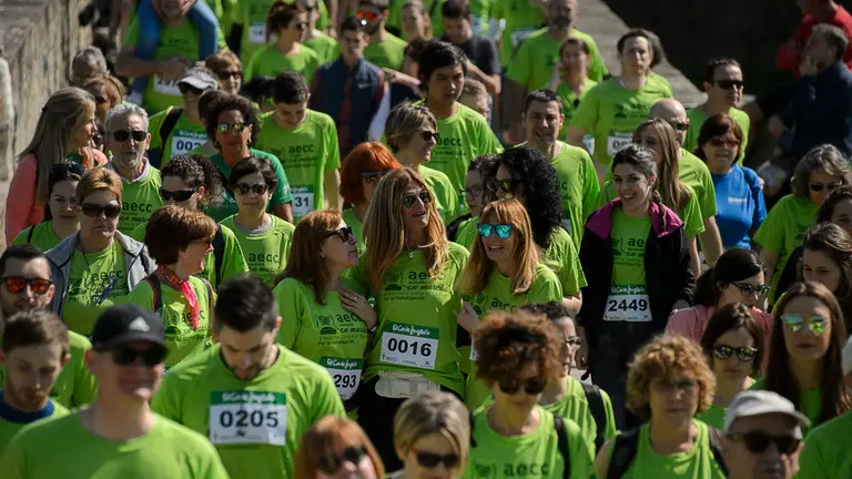 La AECC en Navarra celebra la V Marcha contra el cáncer. PABLO LASAOSA _127