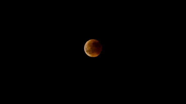 Eclipse total de Luna. MIGUEL OSÉS_3