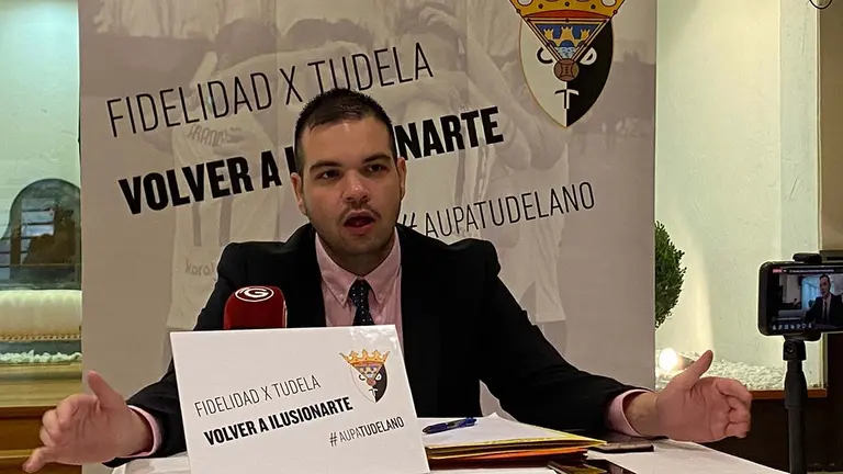 Ram&oacute;n L&aacute;zaro Mart&iacute;nez, propietario del CD Tudelano SAD, ha saldado hoy in extremis la deuda contra&iacute;da por los anteriores directivos con la plantilla de jugadores. CEDIDO