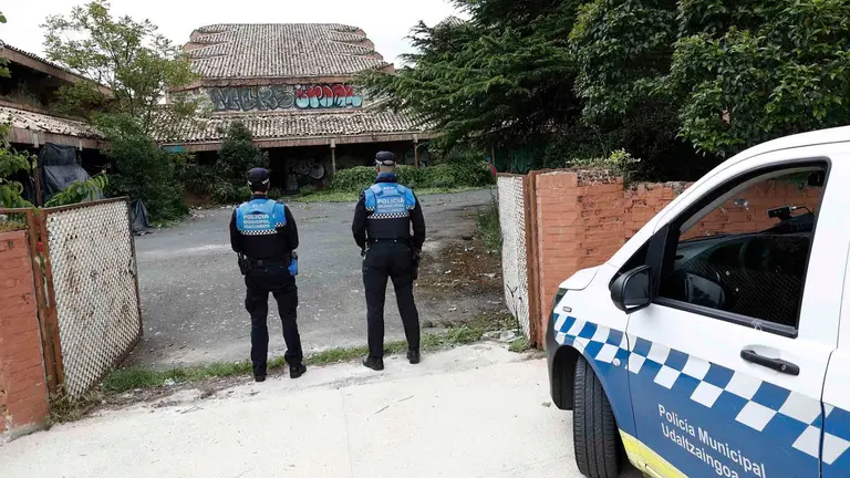 El Ayuntamiento de Pamplona clausura el antiguo convento de Agustinas, en Aranzadi. EFE/ Jes&uacute;s Diges