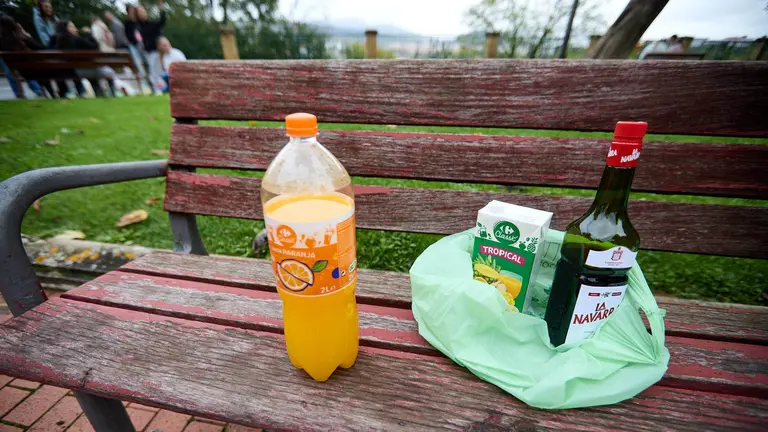 Imagen de archivo de botell&oacute;n en Pamplona. I&Ntilde;IGO ALZUGARAY