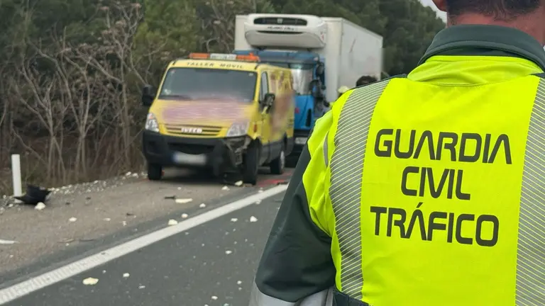 Lugar del accidente en el que ha muerto atropellado un trabajador. GUARDIA CIVIL DE NAVARRA