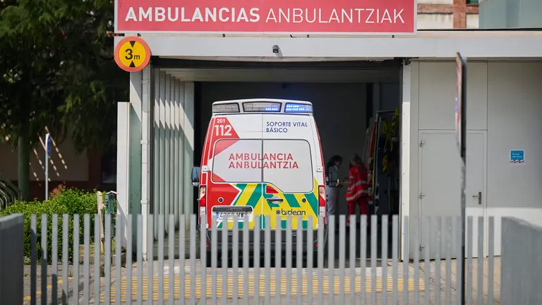Ambulancia de la empresa p&uacute;blica Bidean. PABLO LASAOSA