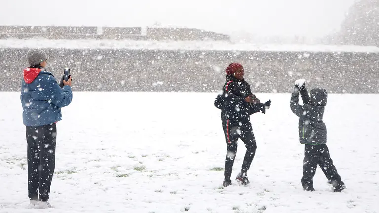 Nieve en Pamplona. I&Ntilde;IGO ALZUGARAY