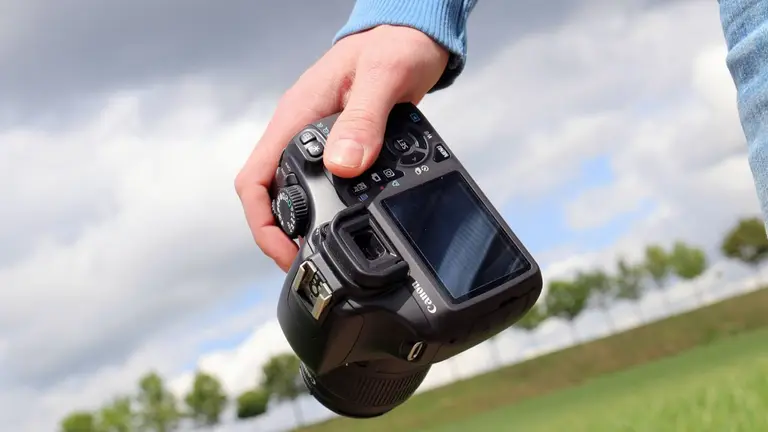 Una imagen de una cámara de fotos. PIXABAY