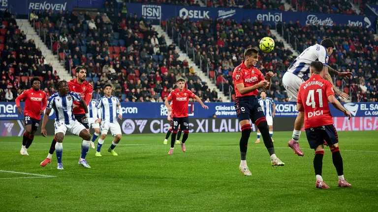 Partido de La Liga EA Sports entre CA Osasuna y Levante UD disputado en el estadio de El Sadar en Pamplona. I&Ntilde;IGO ALZUGARAY